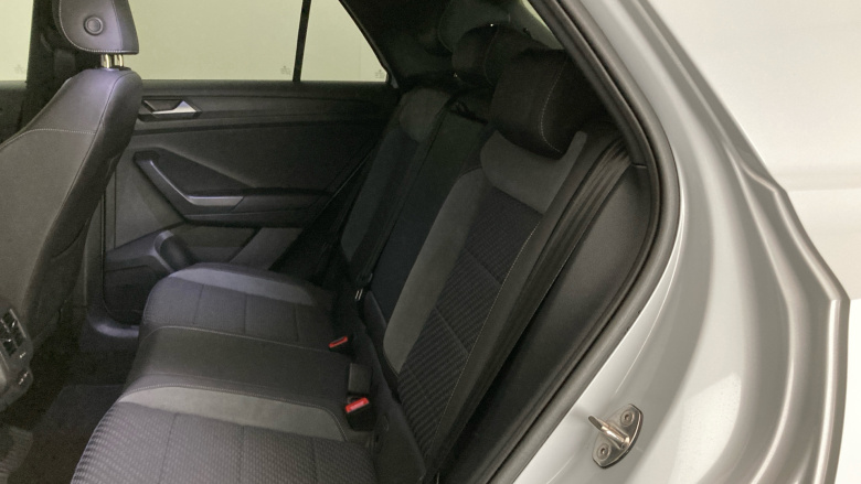 Volkswagen T-Roc 2.0 TDI EVO R-Line 5dr DSG Diesel Hatchback